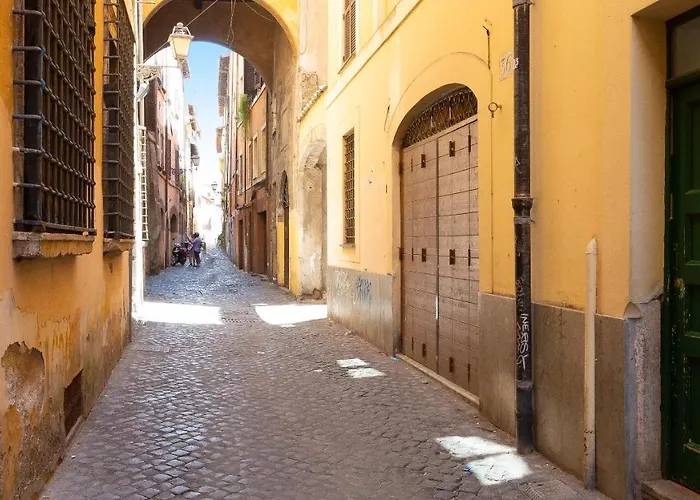 Cappellari In *